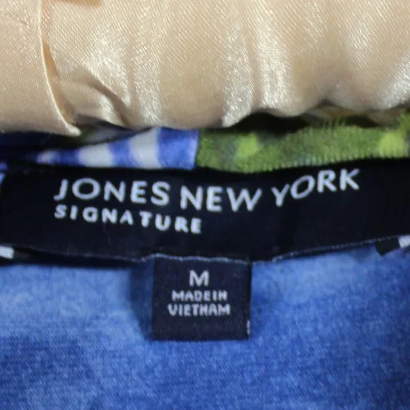 Beautiful blue floral blouse by Jones New York Size M-PM1 - Picture 2 of 3